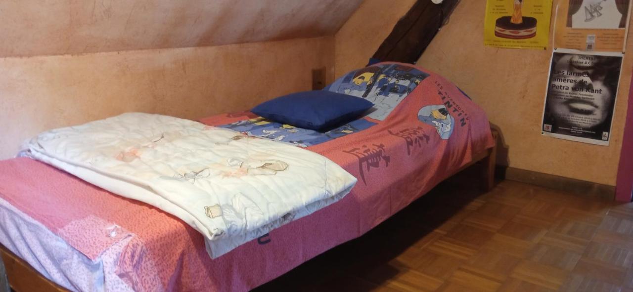 Chantilly ,Petit Dejeuner Et Table D'Hotes Possible Noyers  외부 사진