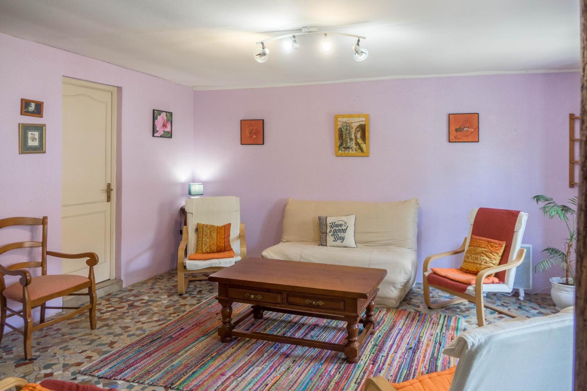Chantilly ,Petit Dejeuner Et Table D'Hotes Possible Noyers  외부 사진